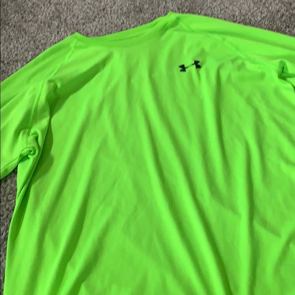 Under Amour Men's neon long sleeve running tee
